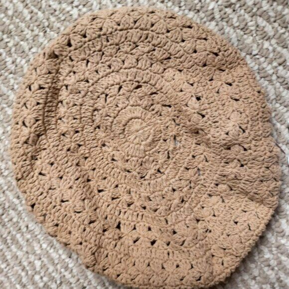 Vintage French Charm cotton beret crocheted - Picture 2 of 3